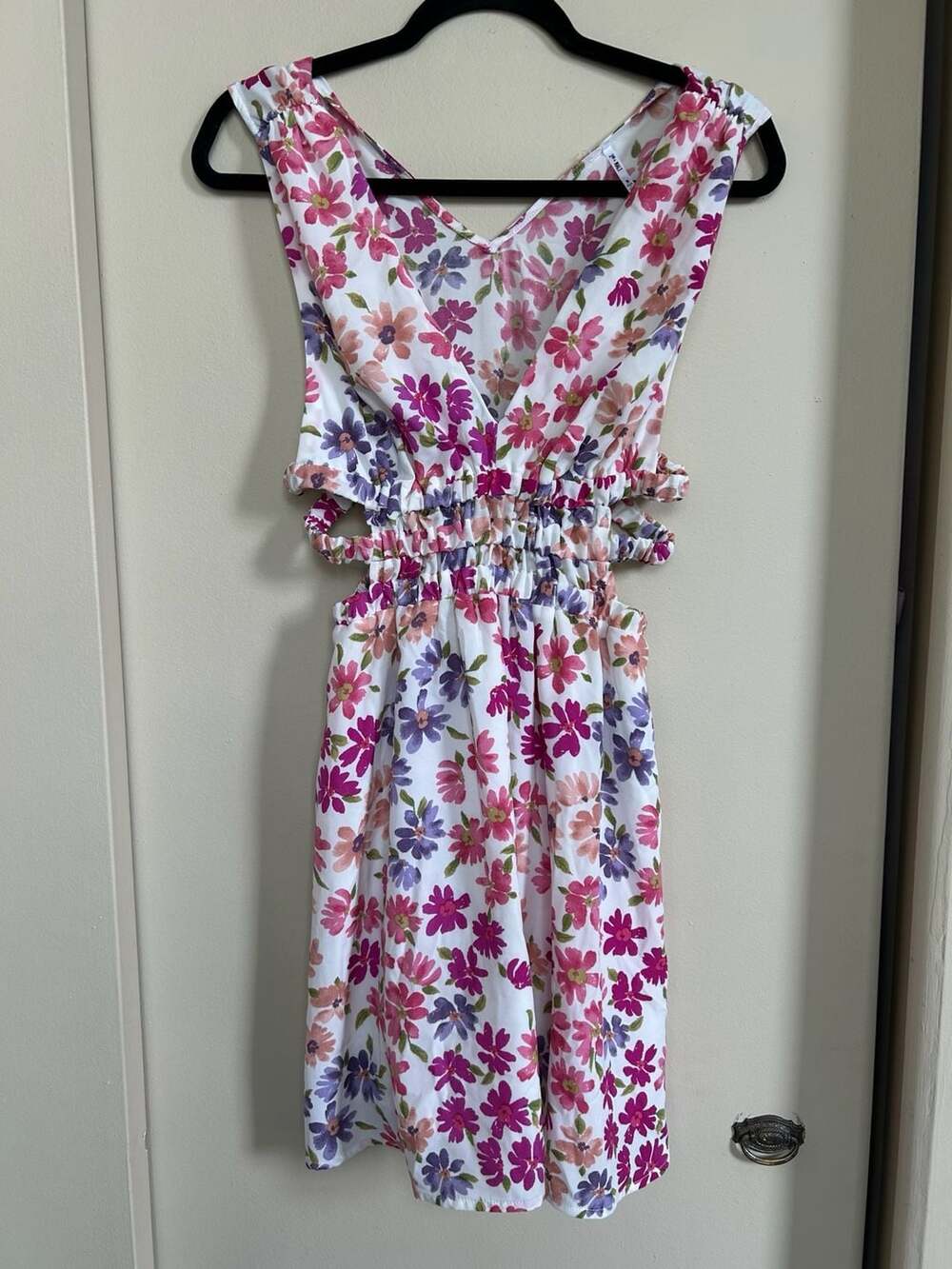 3rd + Malt Floral Print V-Neck Cut-Out Mini Dress